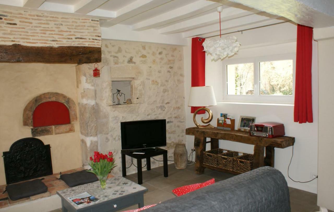 La Chaine Saint-Jean-du-Bois Eksteriør billede